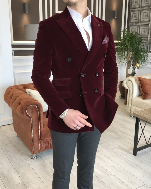 Burgundy Velvet Double Breasted Peaked Lapel Prom Men Suits