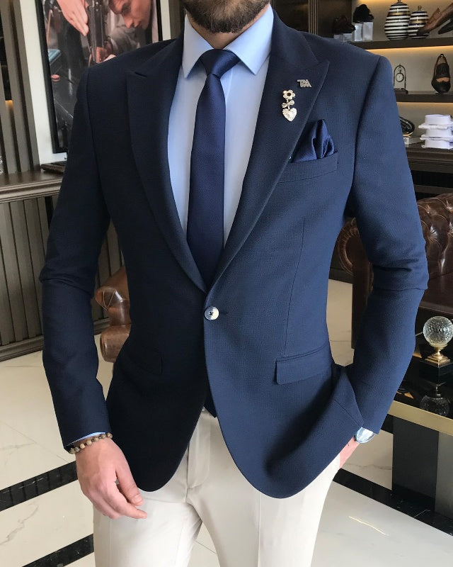 Handsome Dark Blue Peaked Lapel Best Fitting Business Suits For Men