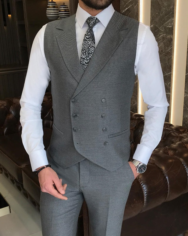 Newest Dark Gray Three Pieces Peaked Lapel Slim Fit Business Suits For Men
