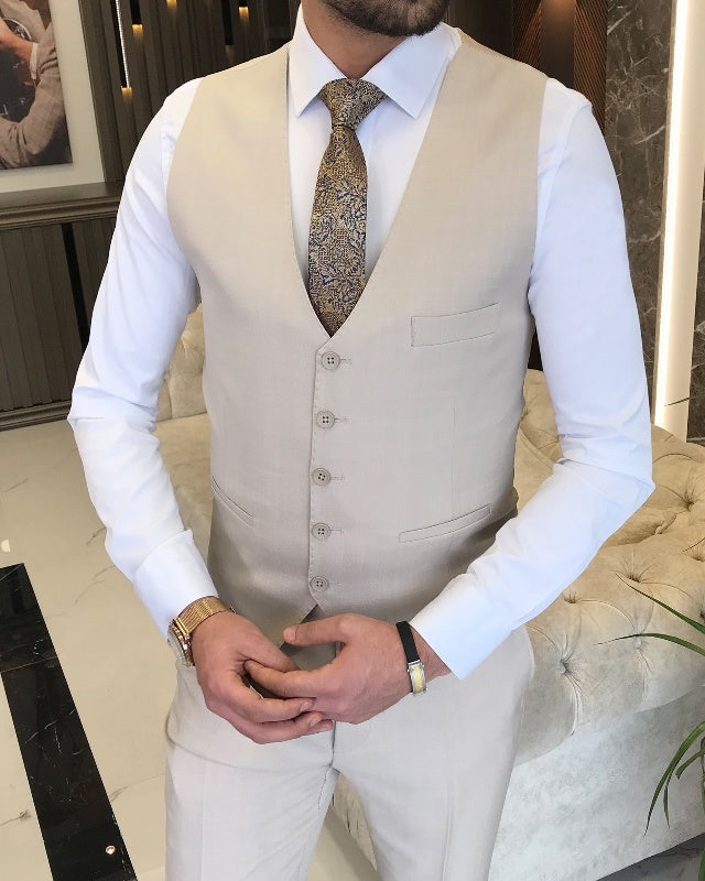 Chic Off White Three Pieces Peaked Lapel Best Fitting Business Men Suits