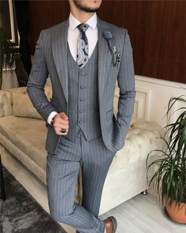 New Arrival Gray Striped Three Pieces Peaked Lapel Business Men Suits