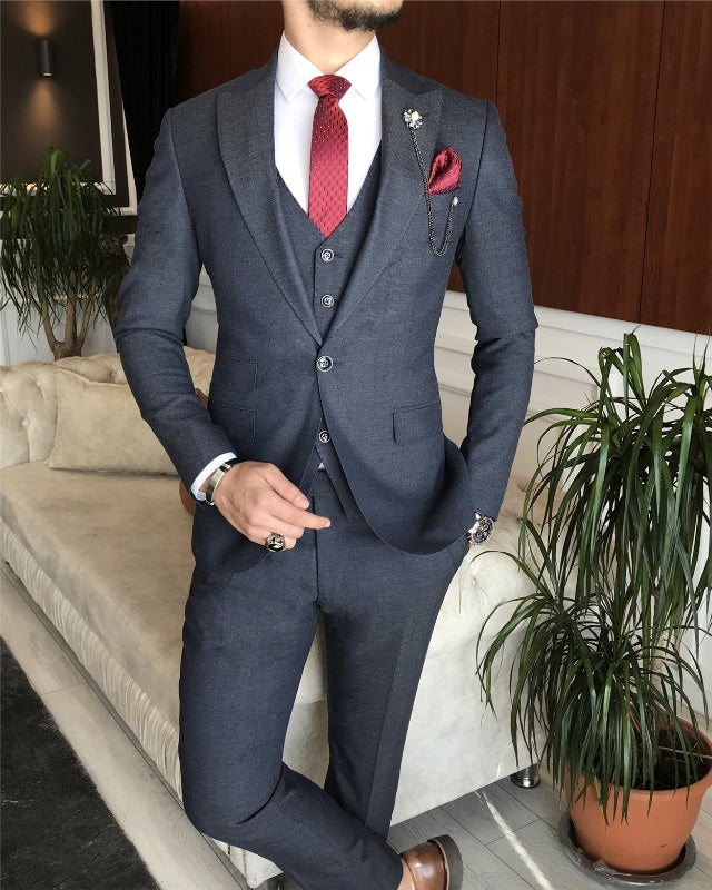 Amber Chic Dark Gray Three Pieces Peaked Lapel Slim Fit Business Men Suits