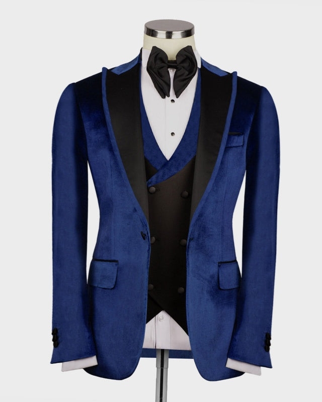 Stylish Navy Blue Velvet 3 Pieces Peaked Lapel Prom Suits