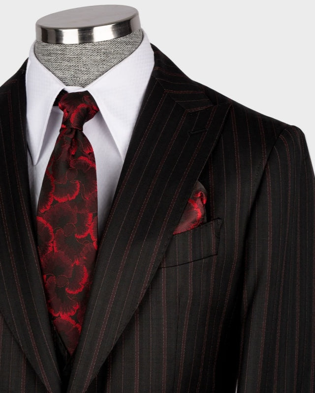 Dark Gray Close Fitting Pinstriped 3 Pieces Business Suits