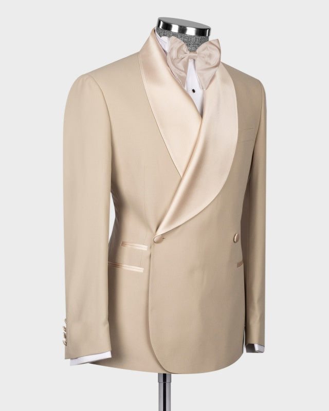 Glamorous Beige Double Breasted Slim Fit Wedding Suits