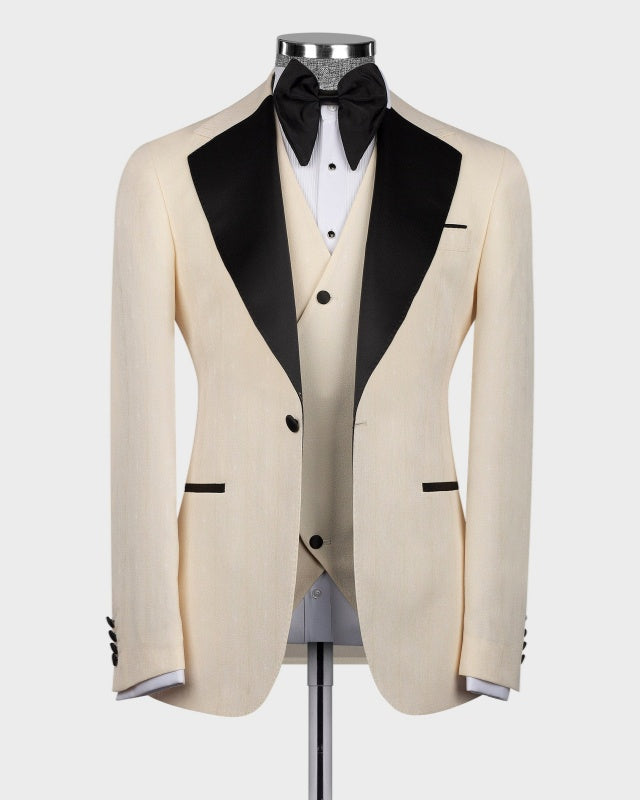 Beige 3 Pieces Fashion Prom Suits With Notch Lapel
