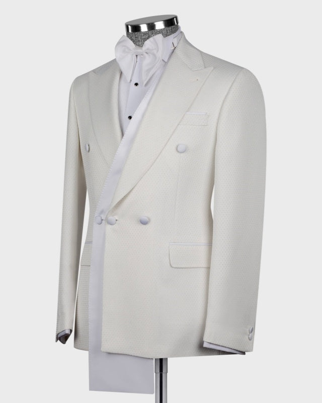 Classic White Plaid Stylish Three Breasted Prom Suits For Men