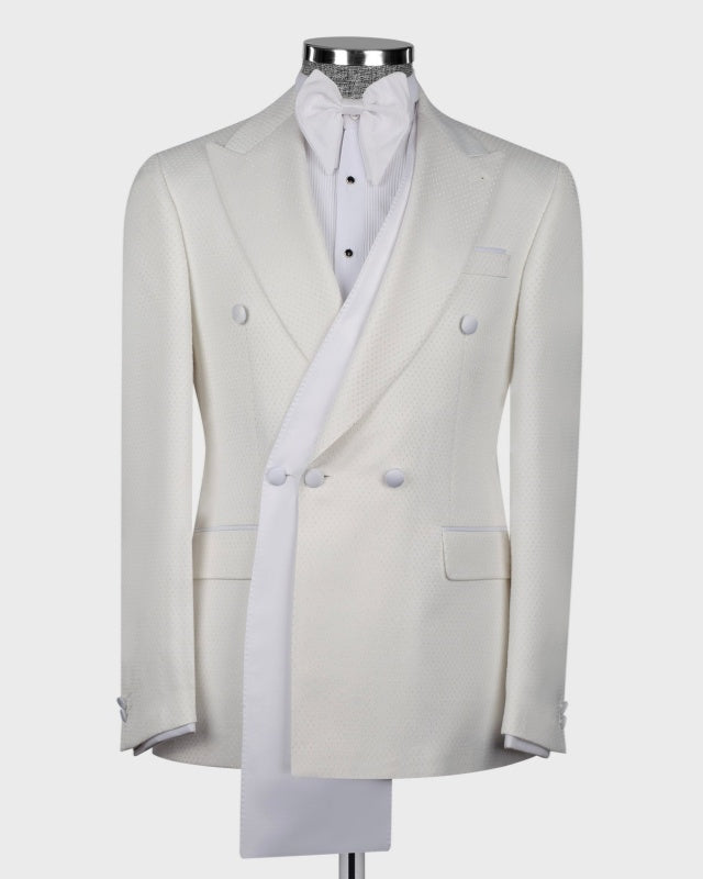Classic White Plaid Stylish Three Breasted Prom Suits For Men