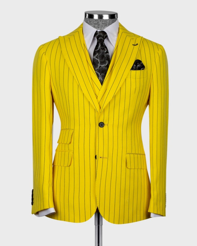Fashion Light Yellow 3 Pieces Pinstriped Prom Suits For Men