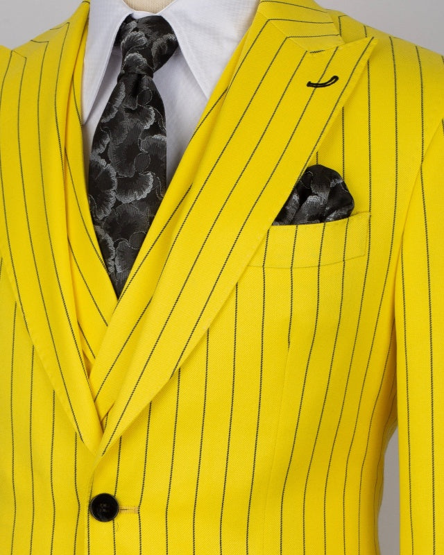Fashion Light Yellow 3 Pieces Pinstriped Prom Suits For Men