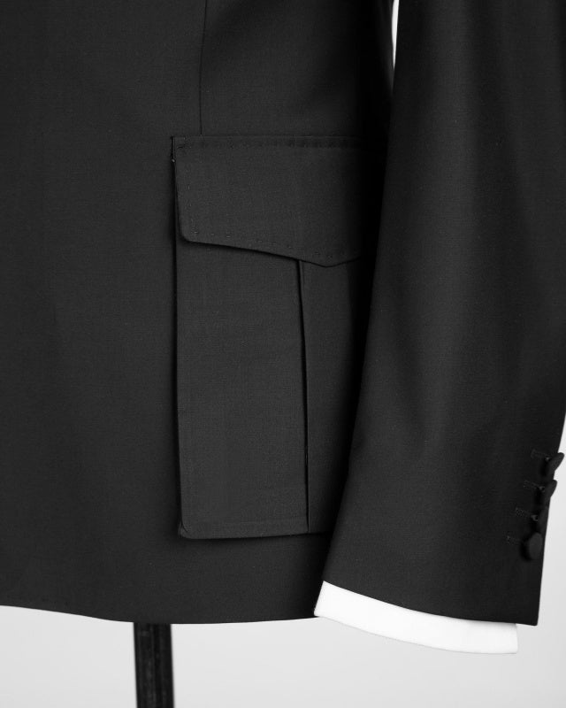 Slim Fit Classic Black Peaked Lapel Prom Suits For Men