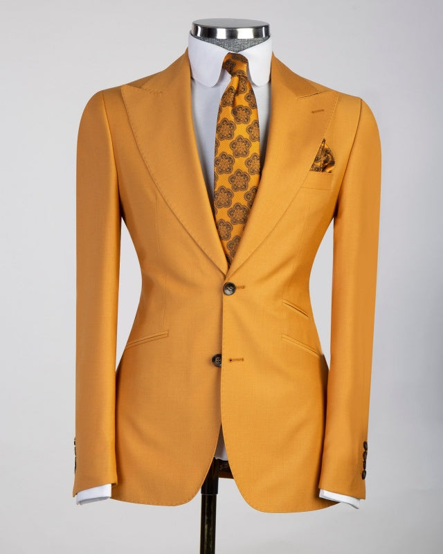 Glamorous Orange Peaked Lapel 3 Pieces Prom Men Suits