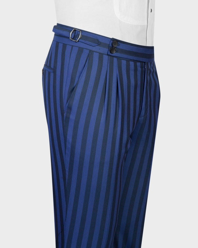 Glamorous Royal Blue Pinstriped Notch Lapel Business Suits For Men