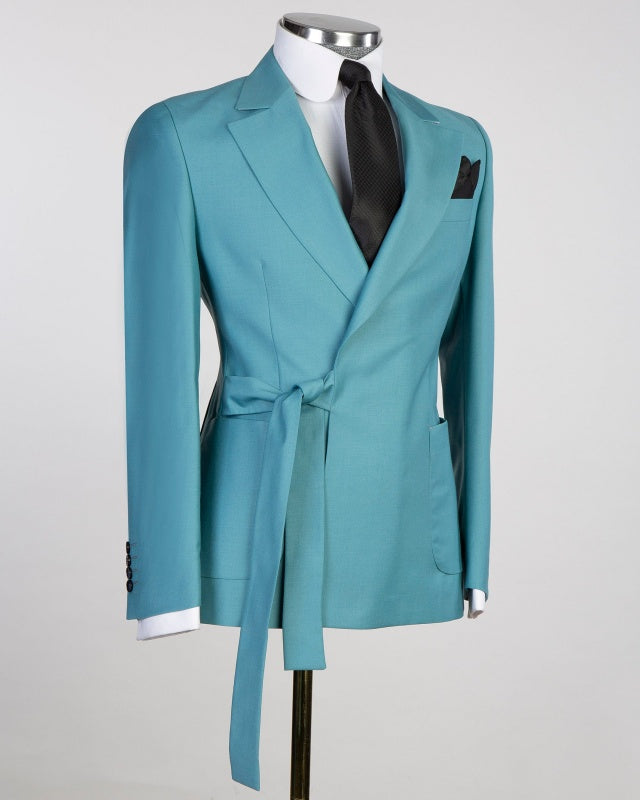 Newest Stylish Sky Blue Notch Lapel Prom Suits With Belt