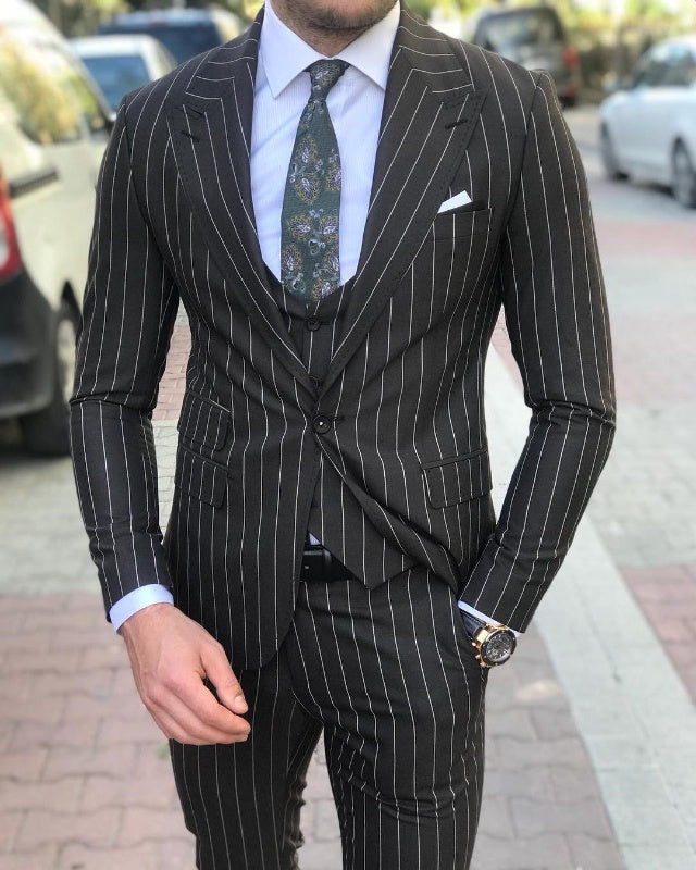 Jeff Black Peaked Lapel Striped Three Pieces Business Men Suits