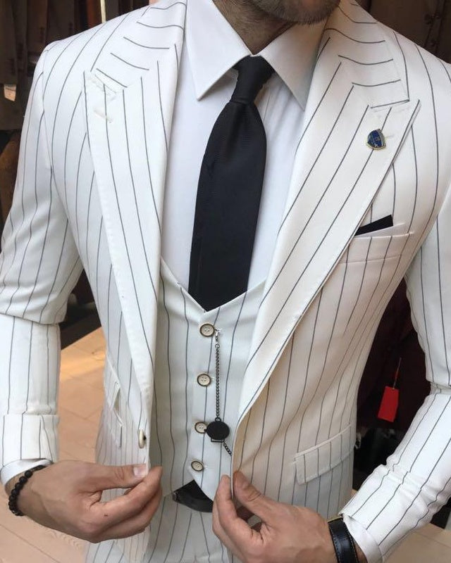 Bartley White Peaked Lapel Striped Three Pieces Business Men Suits