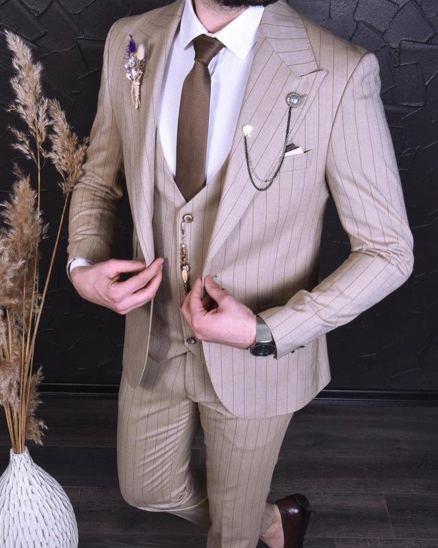 Donald Khaki Peaked Lapel Striped Three Pieces Business Men Suits