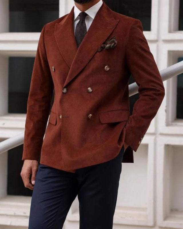 Classy Dark Brown Peaked Lapel Double Breasted Prom Men Suits