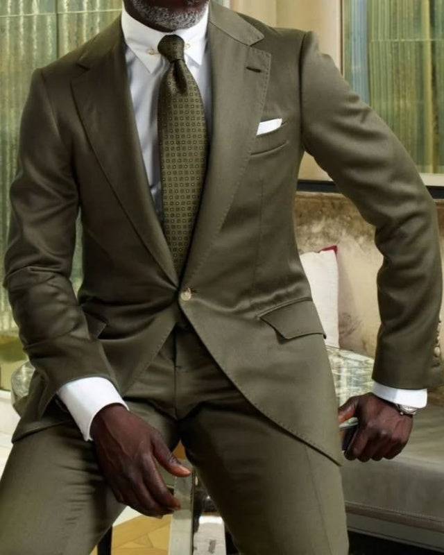 Charming Green Notched Lapel Slim Fit Prom Men Suits