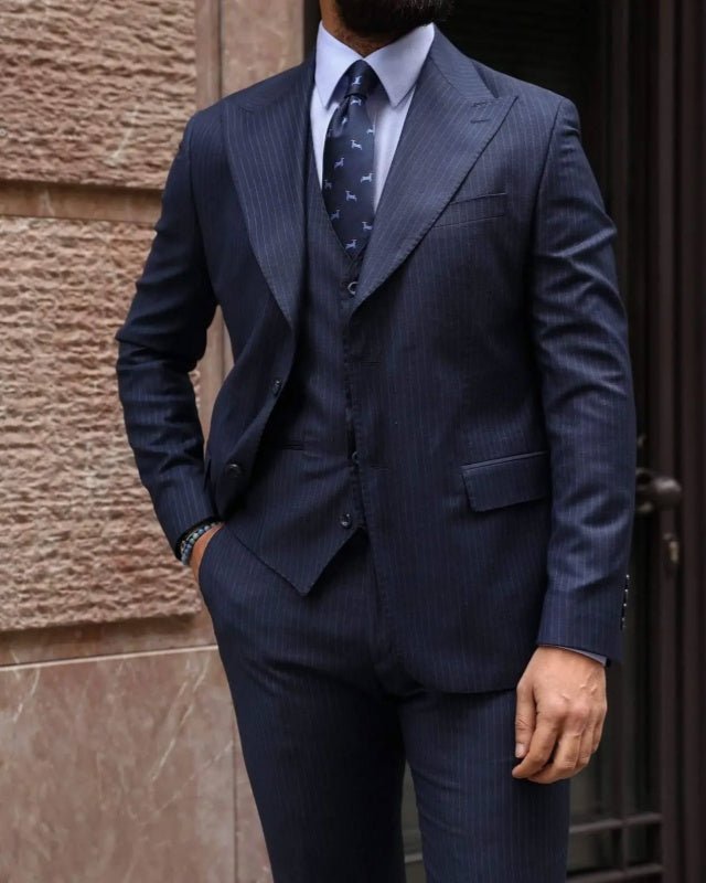 Chic Navy Blue Pinstriped 3 Pieces Business Men Suits