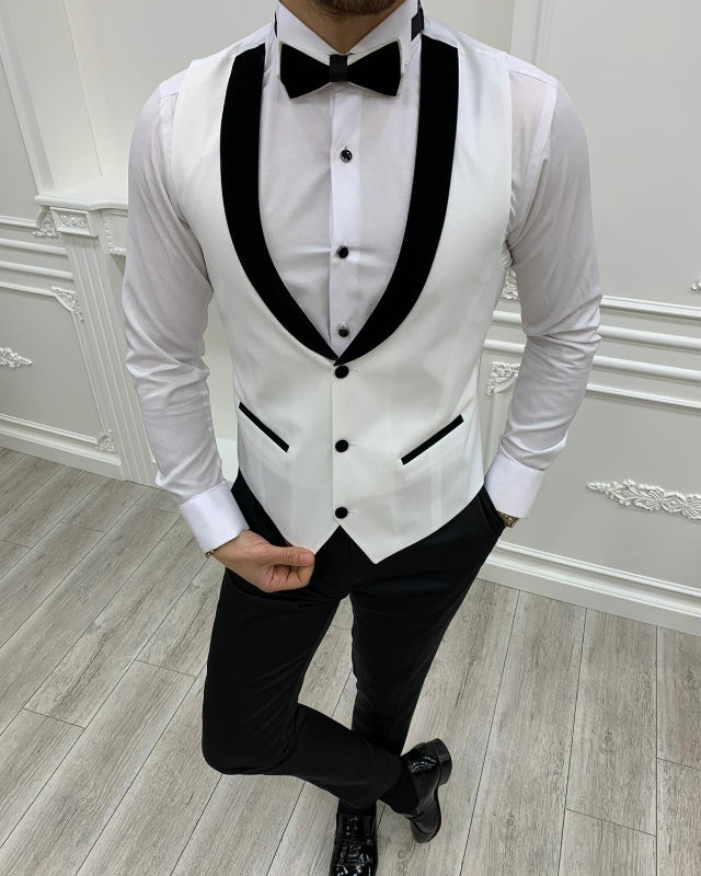 Chic White Best Fitting Three Pieces Shawl Lapel Wedding Men Suits