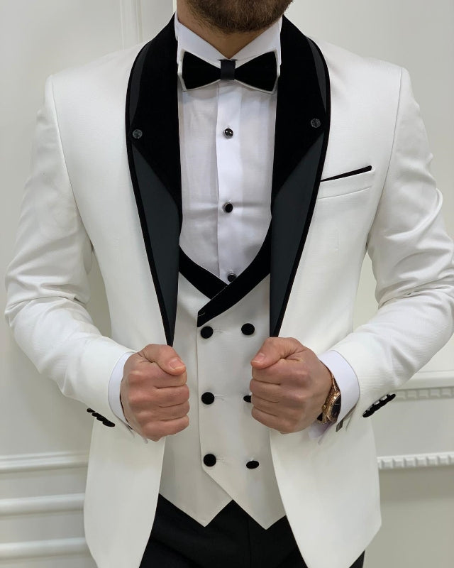 Chic White Slim Fit Three Pieces Shawl Lapel Wedding Men Suits
