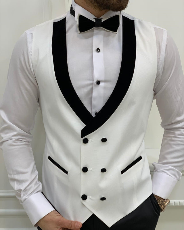 Chic White Slim Fit Three Pieces Shawl Lapel Wedding Men Suits