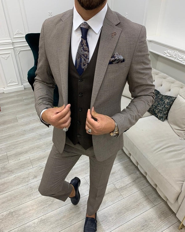 Handsome Coffee Slim Fit Three pieces Notch Lapel Business Men Suits
