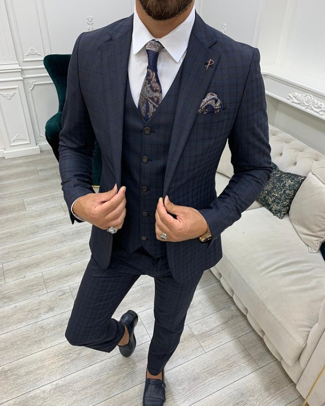 Newest Black Plaid Best Fitting three pieces Notch Lapel Business Men Suits
