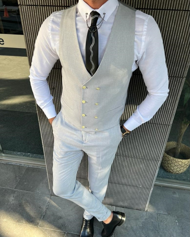 Handsome Gray Best Fitting Three pieces Peaked Lapel Prom Men Suits