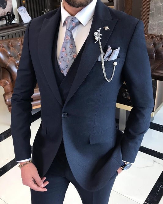 New Arrival Dark Navy Slim Fit Three Pieces Peaked Lapel Business Men Suits