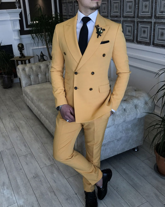 Chic Yellow Double Breasted Peaked Lapel Slim Fit Prom Men Suits