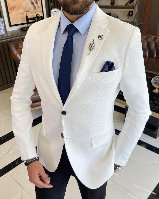 Newest White Best Fitting Notch Lapel Prom Suits For Men