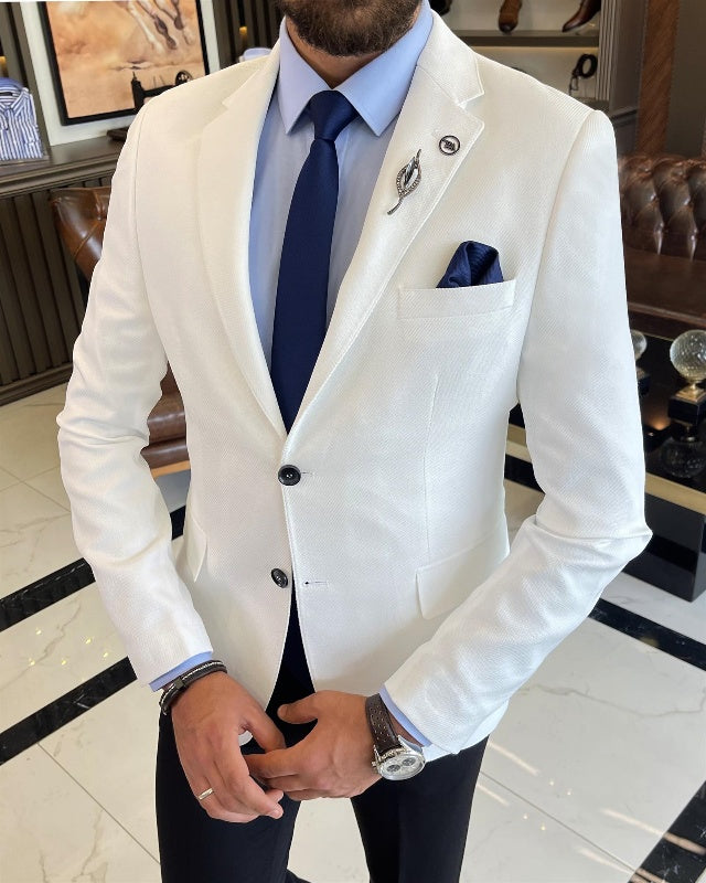 Newest White Best Fitting Notch Lapel Prom Suits For Men