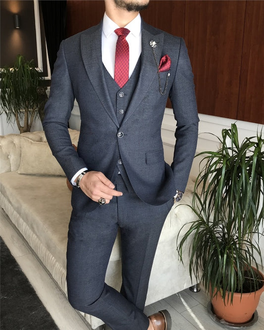 Amber Chic Dark Gray Three Pieces Peaked Lapel Slim Fit Business Men Suits