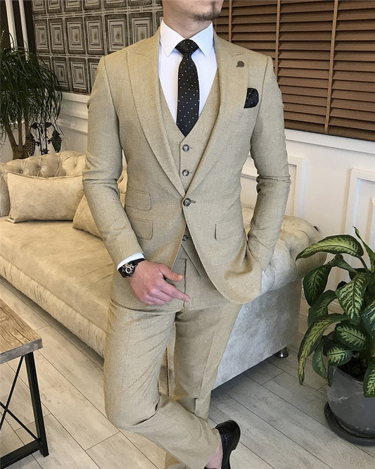 Modern Champagne Three Pieces Peaked Lapel Slim Fit Prom Men Suits