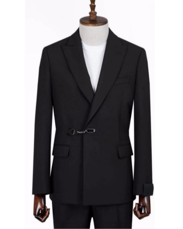 Casual Black Peaked Lapel Slim Fit Prom Suit With Metal Buckle