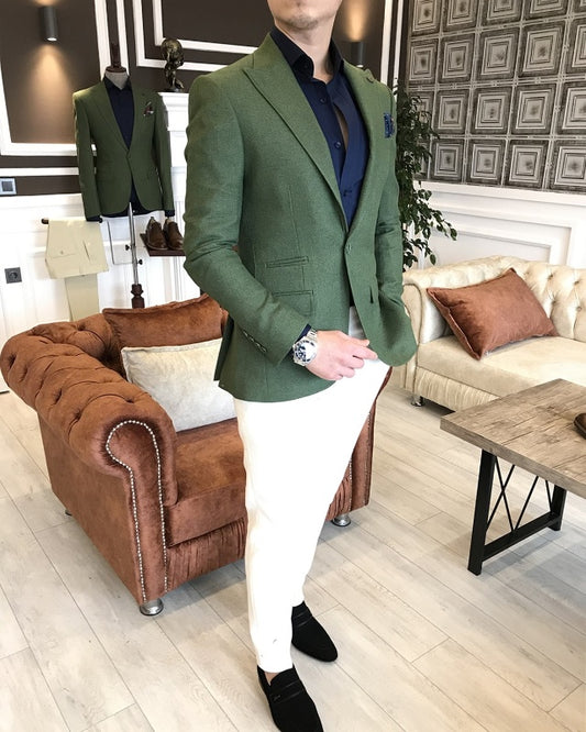 Stylish Dark Green Peaked Lapel Best Fitting Prom Men Blazer