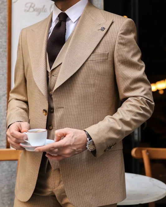 Cecil Khaki Three Pieces Peaked Lapel Slim Fit Prom Men Suits