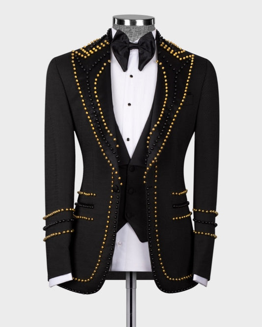 Stylish Dark Gray 3 Pieces Peaked Lapel Prom Suits With Gold Beading