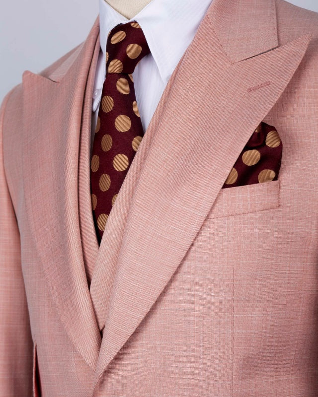 Glamorous Best Fitted Light Pink 3 Pieces Peaked Lapel Prom Suits