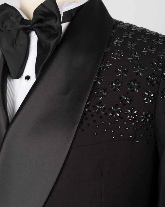 Fashion Black Double Breasted Prom Suits With Appliques
