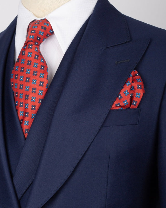 New Arrival Navy Blue 3 Pieces Close Fitting Business Suits