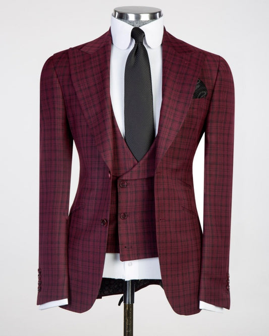 Modern Slim Fit Burgundy 3 Pieces Business Suits With Black Plaid