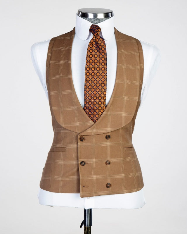 Close Fitting Khaki 3 Pieces Plaid Business Suits For Men