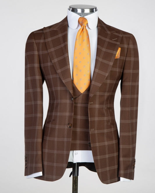 Newest Brown 3 Pieces Plaid Best Fitted Men's Business Suits
