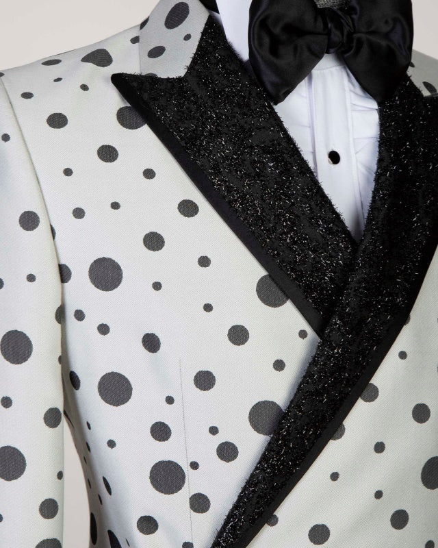 Cool White Double Breasted Sequins Lapel Prom Suits With Black Dot