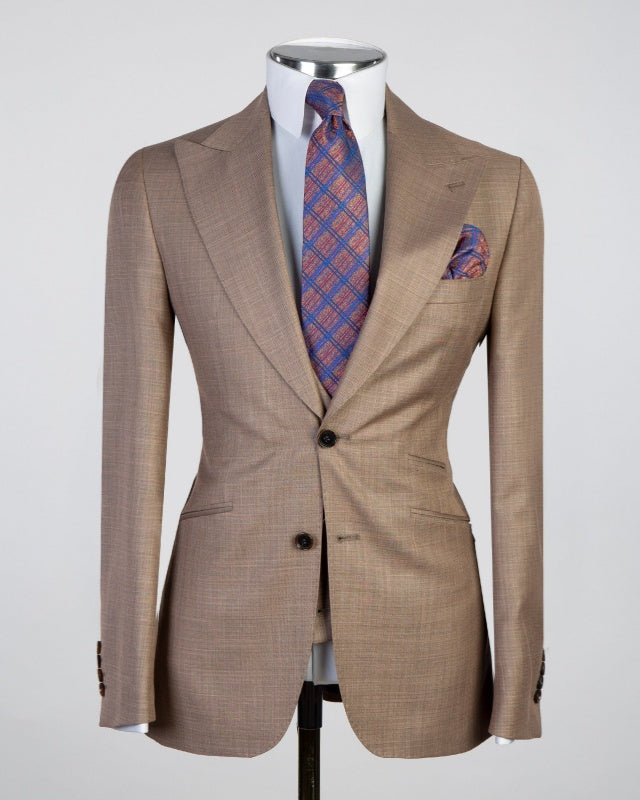 Newest Light Brown 3 Pieces Peaked Lapel Slim Fit Business Suits