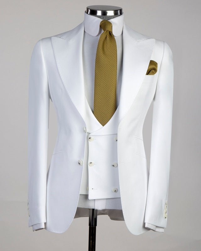 Trendy Slim Fit White 3 Pieces Business Suits For Men
