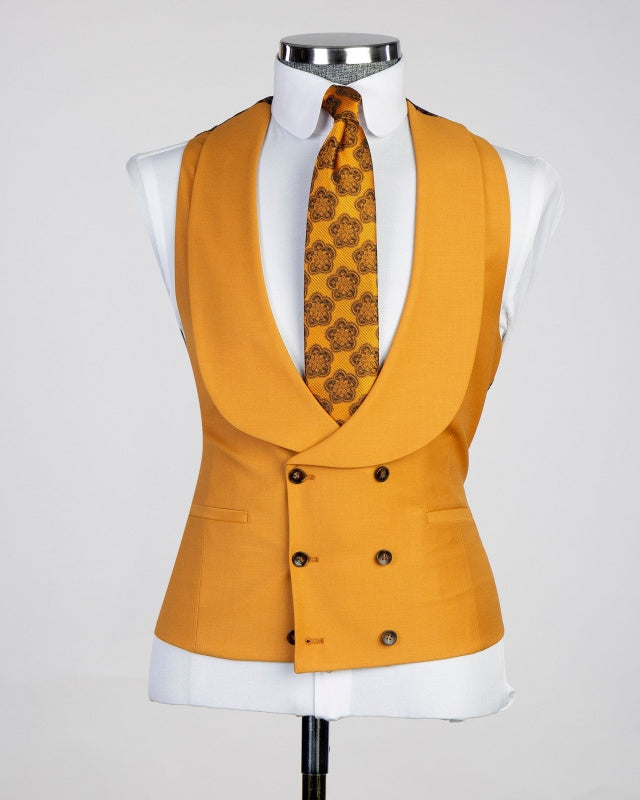Glamorous Orange Peaked Lapel 3 Pieces Prom Men Suits